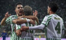 九游体育网页版-包含俄罗斯队惊险战胜塞浦路斯，欧预赛惊心动魄的词条