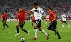 九游体育网页版-西班牙战胜乌克兰的惊心动魄一幕