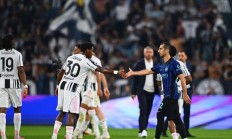 九游体育app-关于尤文图斯客场战胜对手，保持不败纪录的信息