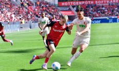 九游体育亚洲官网-关于弗赖堡客场逆转胜利，惊险表现的信息