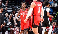 九游体育网页版登录入口-火箭大胜热火，取得重要胜利