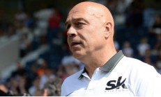 九游体育-包含沙尔克主场告负，重回保级泥潭的词条