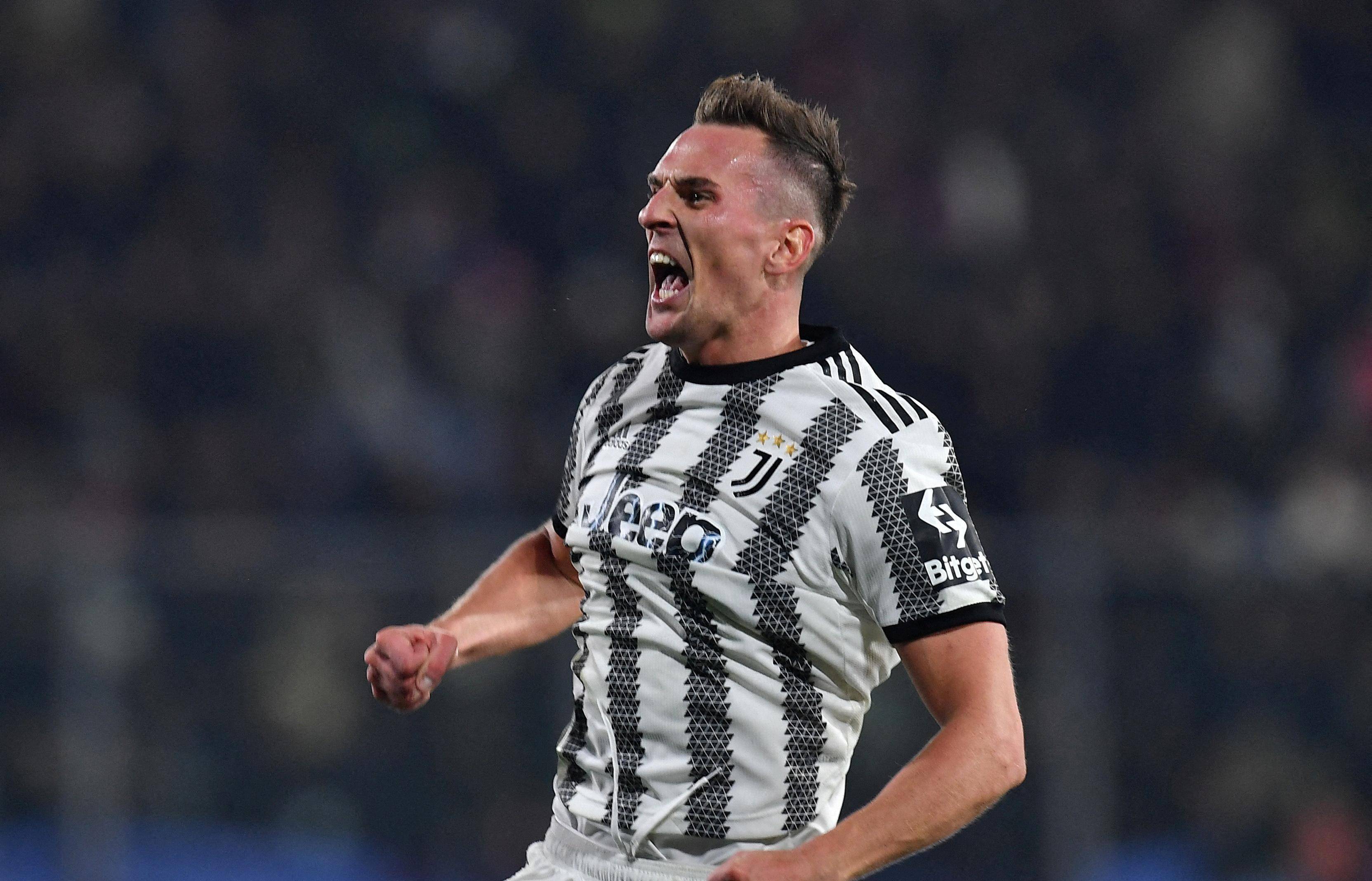 包含利物浦客场逆转尤文图斯，时隔多年进入四强！的词条