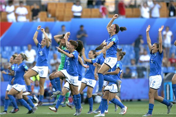 印度女足新秀崭露头角，为国家争光的简单介绍