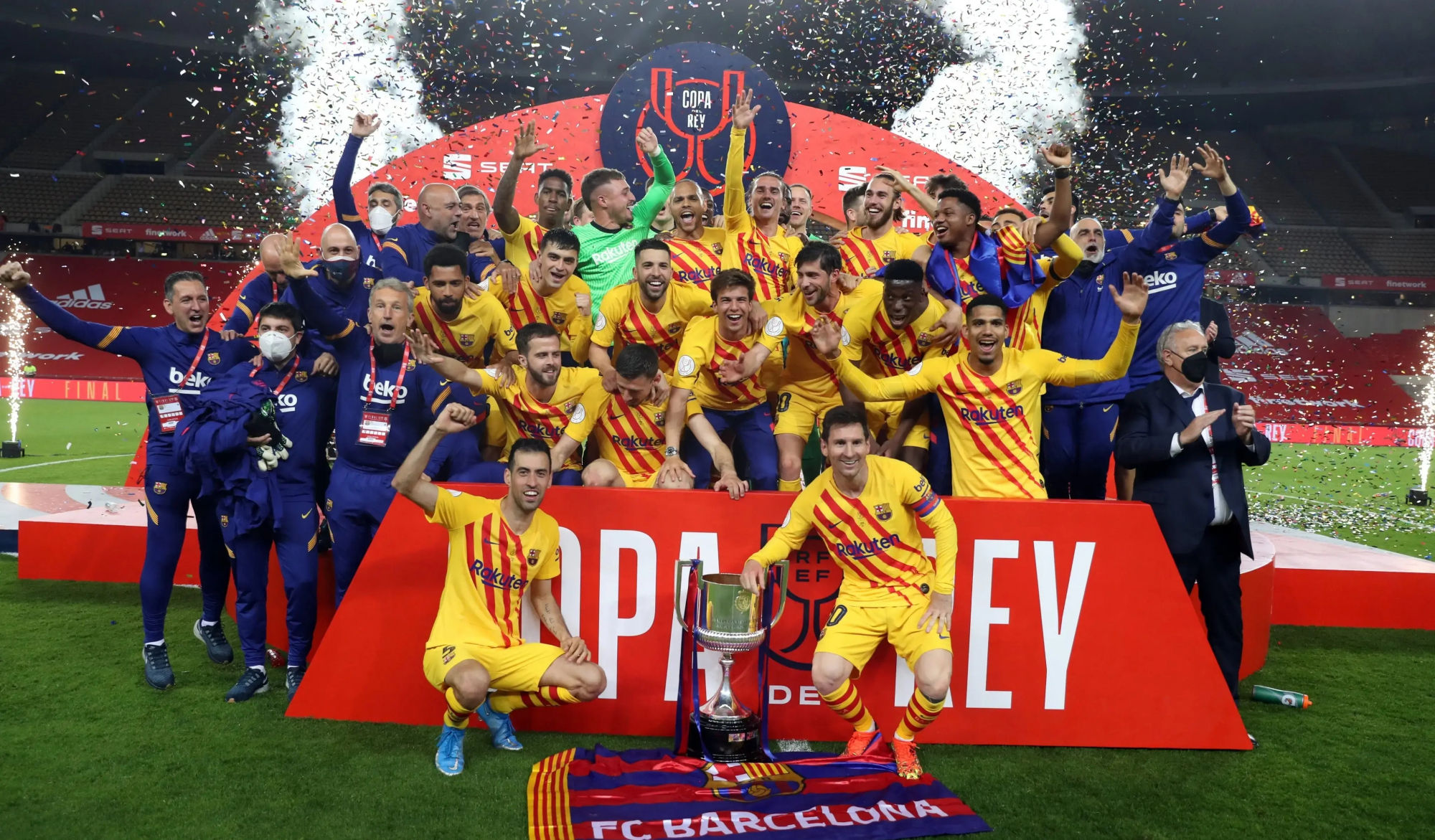 巴萨两分领先，皇马或再次错失冠军