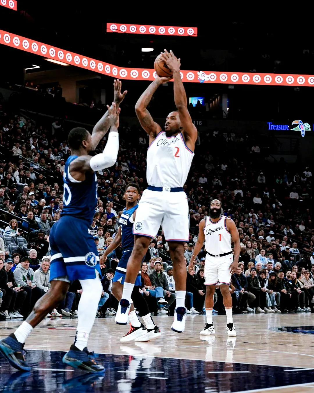 绝地反击:大洋洲足球赛场剧情逆转的简单介绍 绝地反击:大洋洲足球赛场剧情逆转的简单介绍