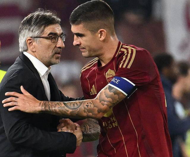 包含门将神扑拯救罗马,客场逼平那不勒斯的词条 包含门将神扑拯救罗马,客场逼平那不勒斯的词条