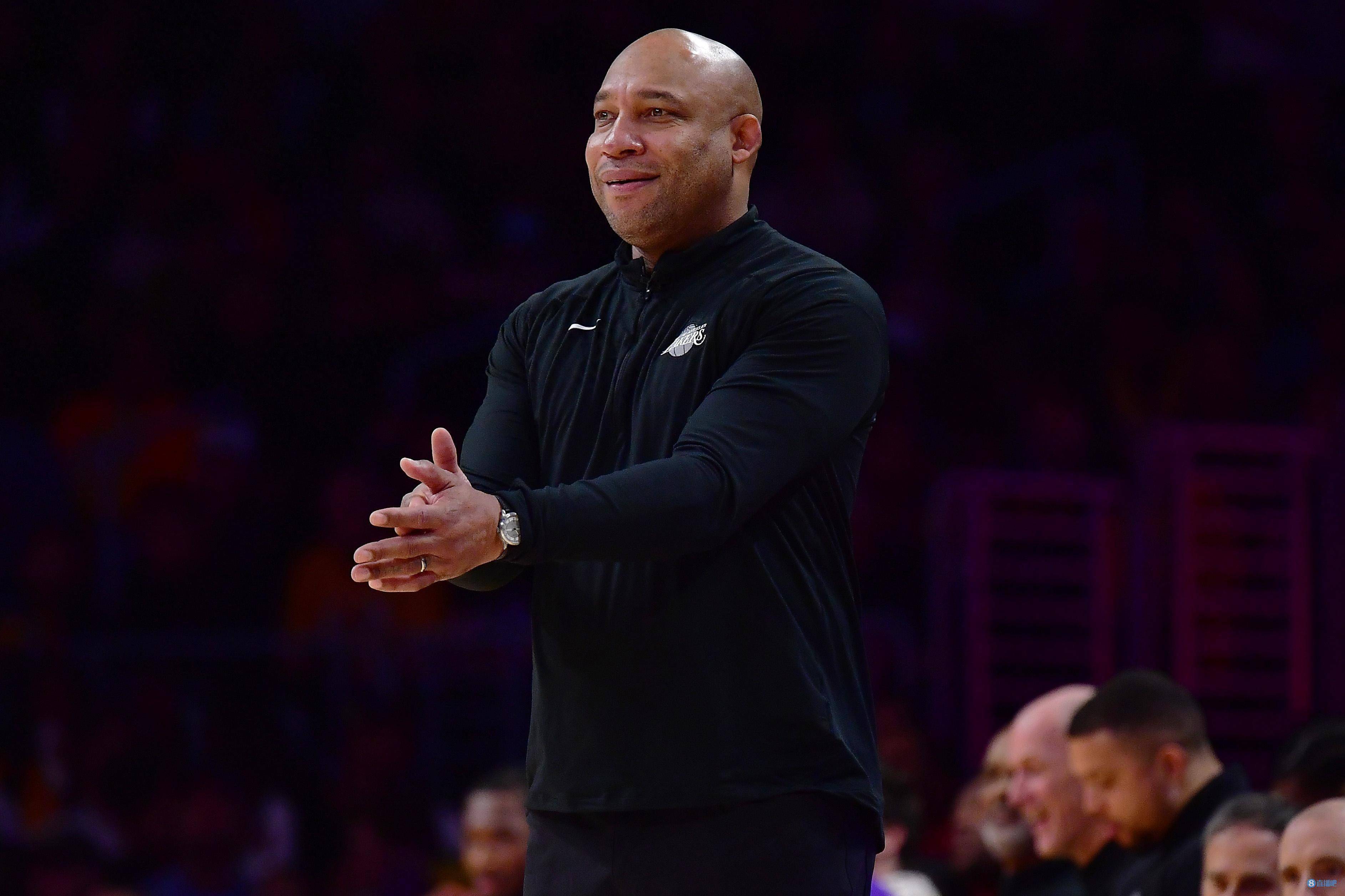 雄鹿东部决赛败绩遗憾，球队需整顿士气的简单介绍