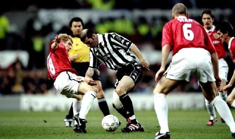 包含尤文图斯失利，欧冠赛场命运多变的词条