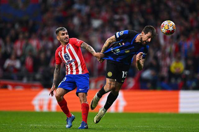 汉诺威与多特蒙德展开激烈角逐