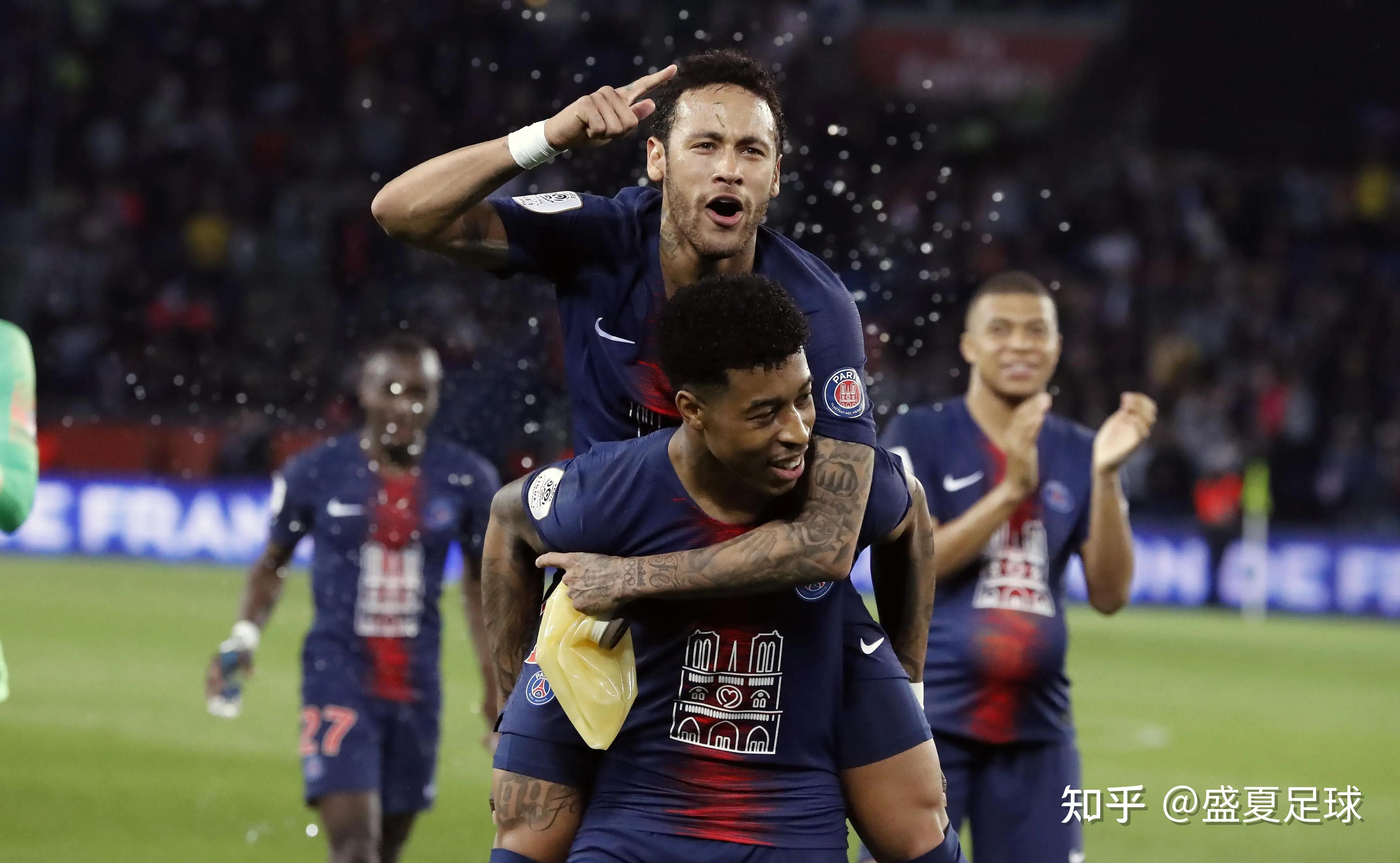 包含欧冠热门球队遭遇困境,备战艰难的词条 包含欧冠热门球队遭遇困境,备战艰难的词条