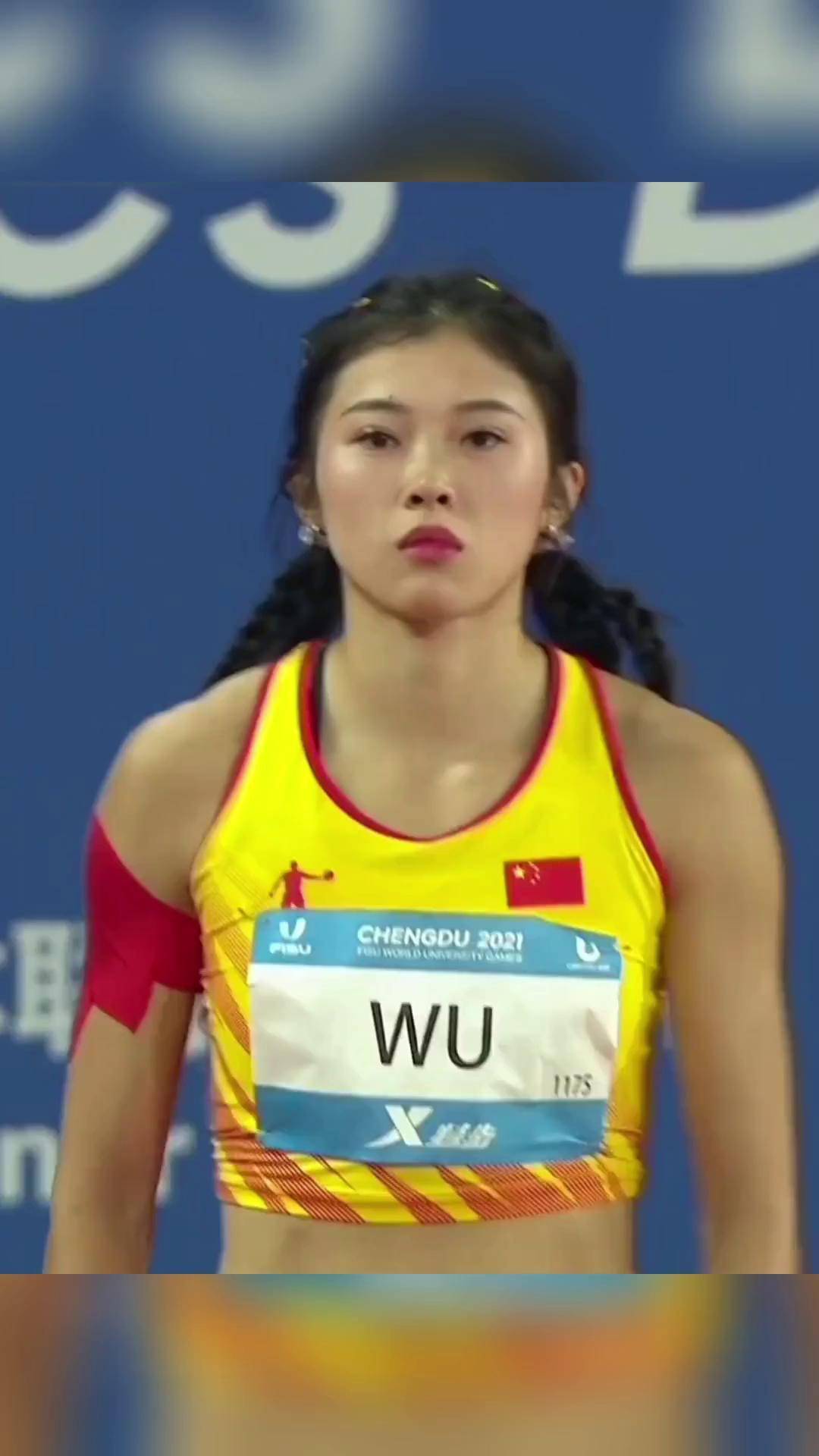 女子田径决赛：优异表现，一飘飘然