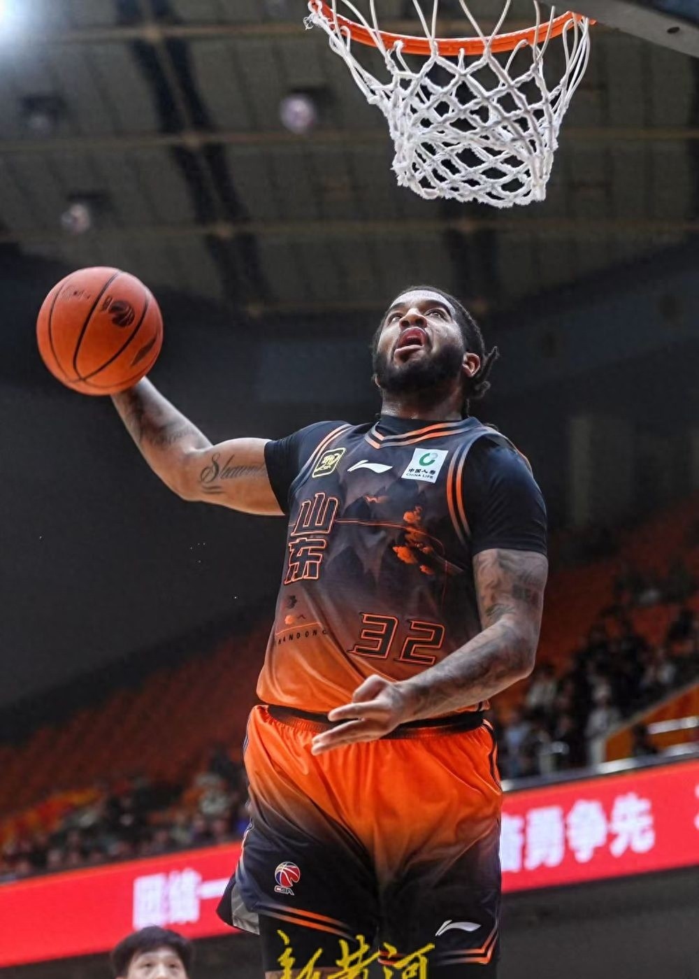 江苏男篮实力突出，大胜对手晋级下一轮的简单介绍