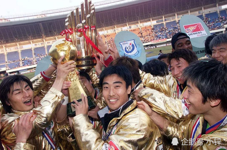 新加坡球队亚冠闯出佳绩，成为黑马