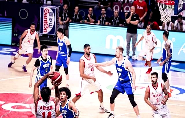 陕西男篮遭遇挑战,战绩堪忧 陕西男篮遭遇挑战,战绩堪忧