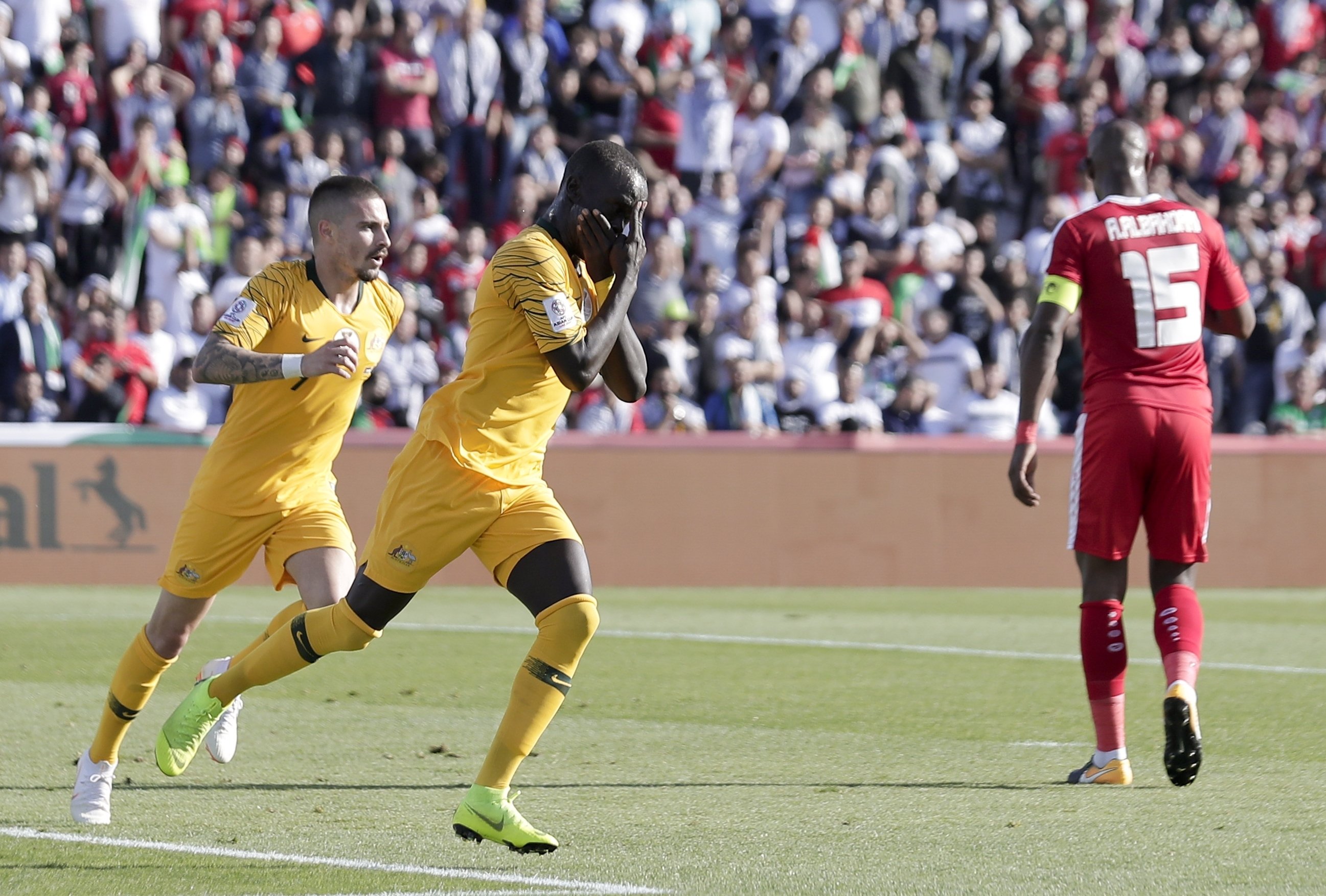 东南亚杯激烈对决，哪支球队将卫冕冠军