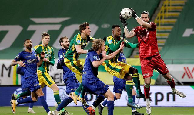 包含马洛卡队员在比赛中展现出色的进攻速度的词条