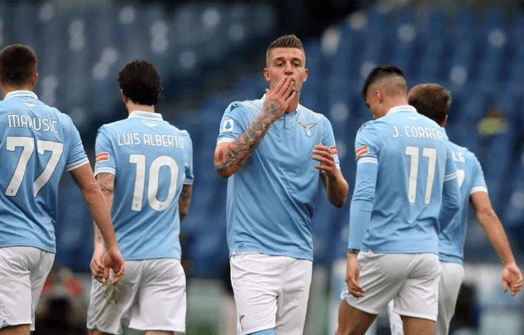 尤文图斯与拉齐奥的强强碰撞 尤文图斯与拉齐奥的强强碰撞