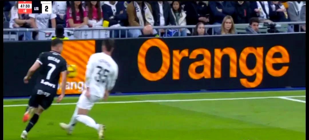 皇马中场压哨进球，领先对手