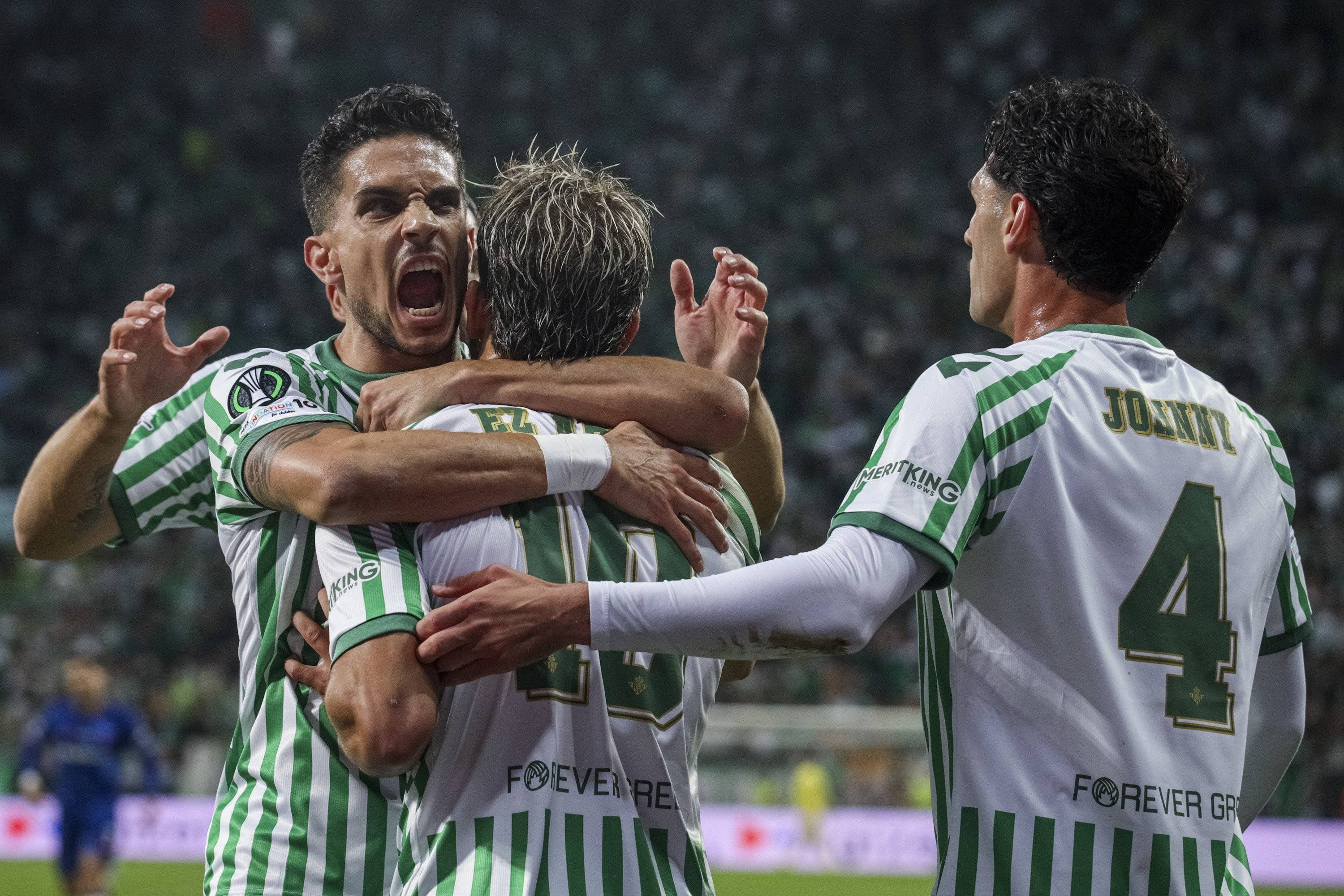 包含俄罗斯队惊险战胜塞浦路斯，欧预赛惊心动魄的词条