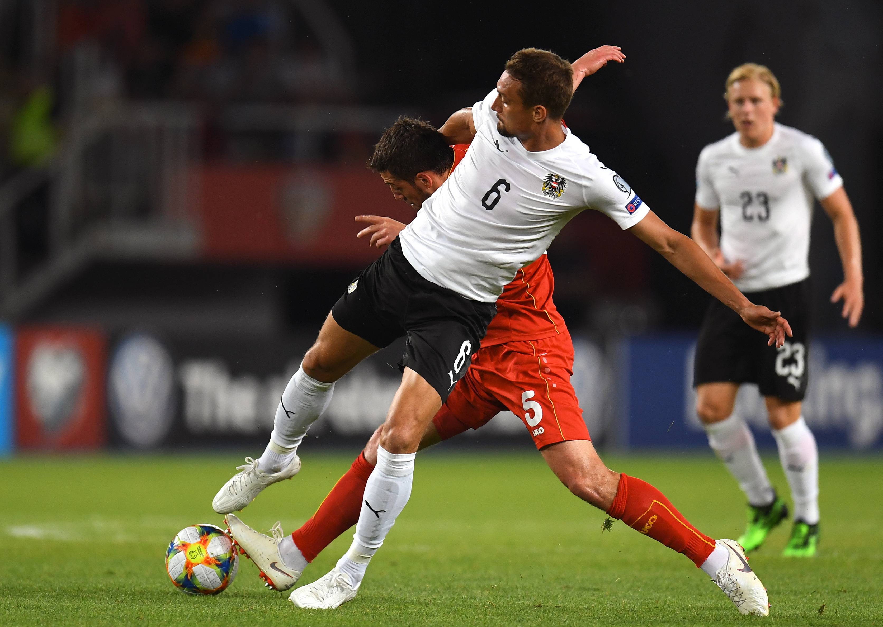 瑞士队斩获胜利，晋级欧锦赛半决赛